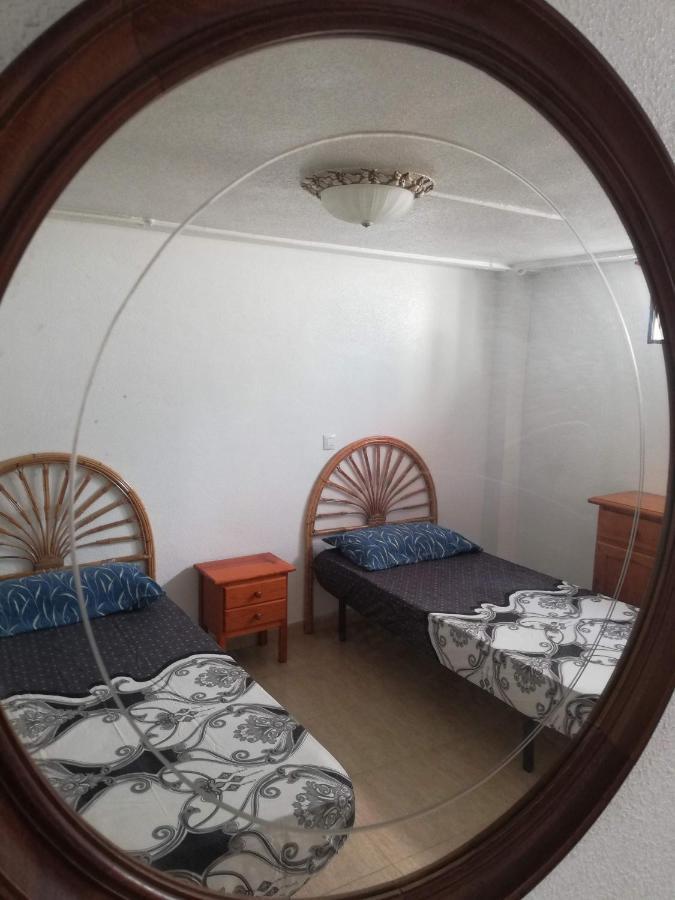 Piso entero en semi sótano con Piscina salína privada Apartamento San Pedro del Pinatar Exterior foto