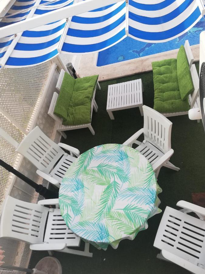Piso entero en semi sótano con Piscina salína privada Apartamento San Pedro del Pinatar Exterior foto