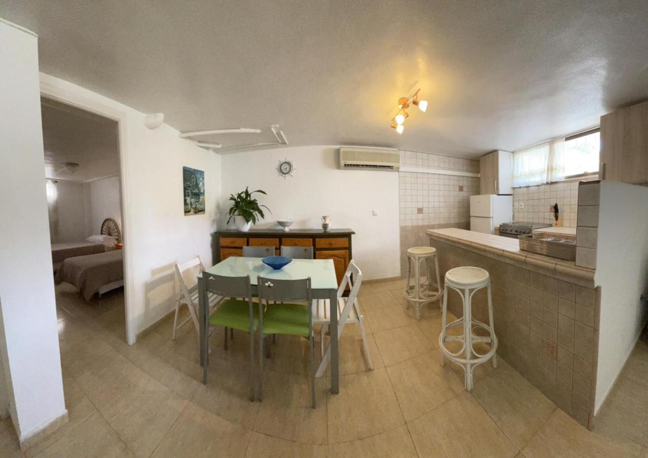 Piso entero en semi sótano con Piscina salína privada Apartamento San Pedro del Pinatar Exterior foto