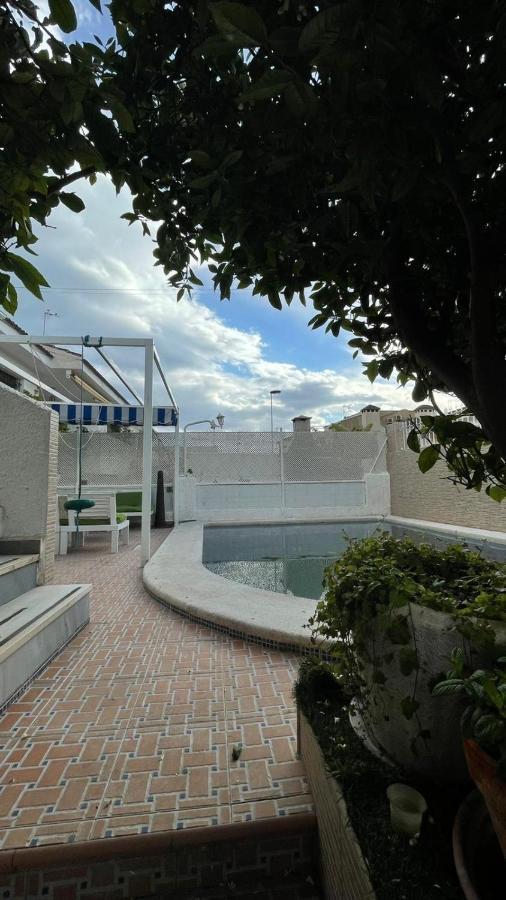 Piso entero en semi sótano con Piscina salína privada Apartamento San Pedro del Pinatar Exterior foto