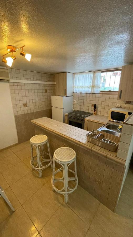 Piso entero en semi sótano con Piscina salína privada Apartamento San Pedro del Pinatar Exterior foto